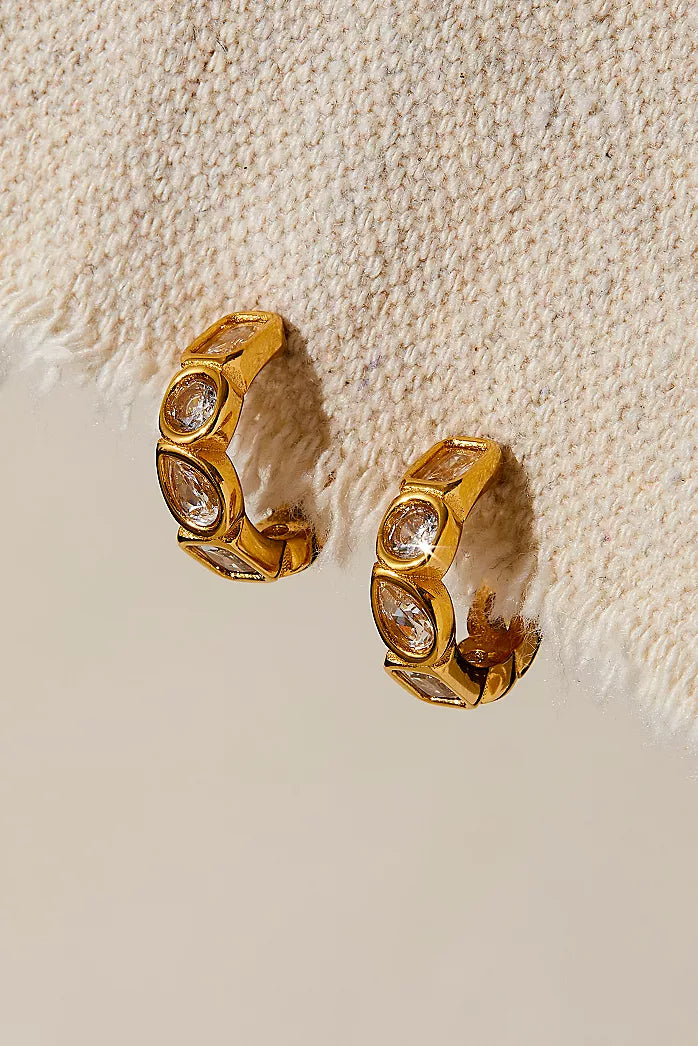 Lucy Hoops