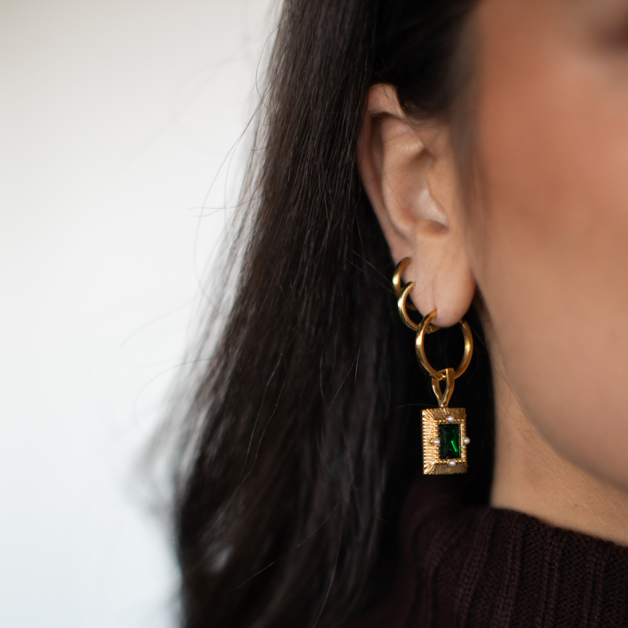 The Betty Pendant