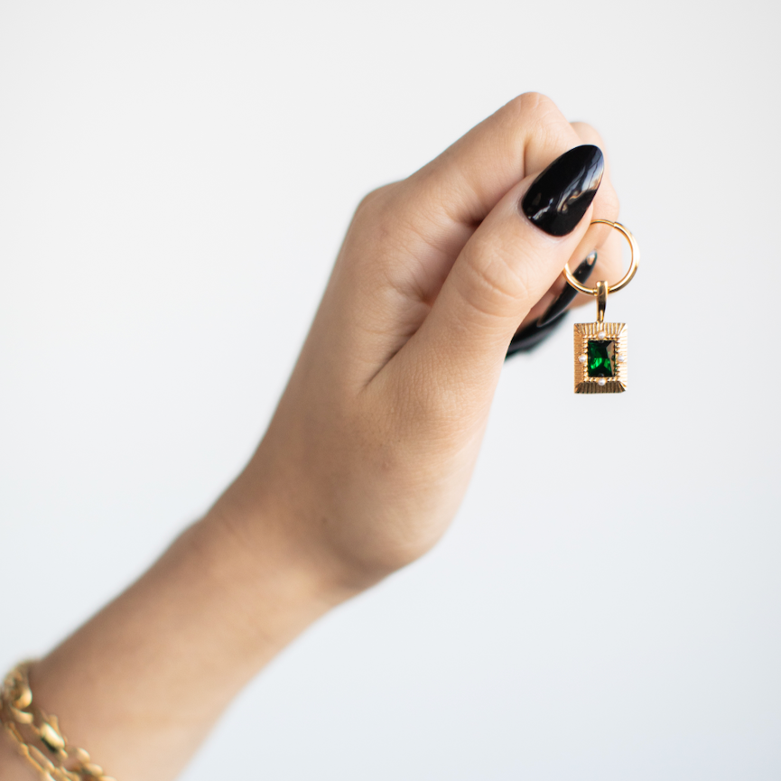 The Betty Pendant