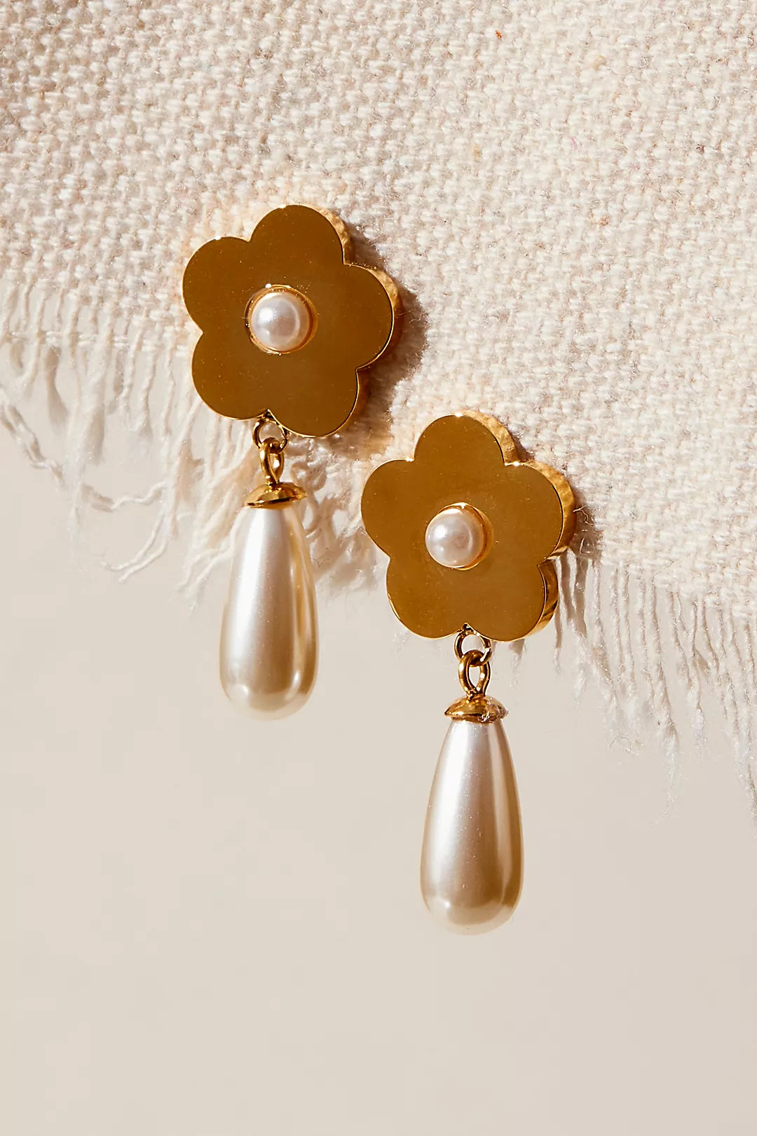 Lola Studs